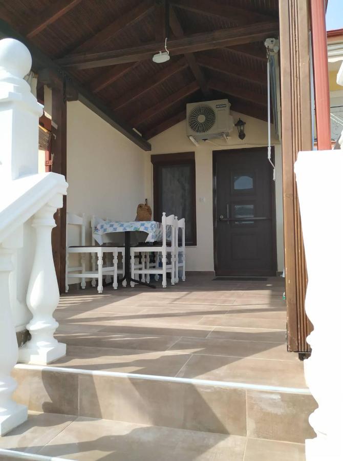 Palm Garden Apartment *